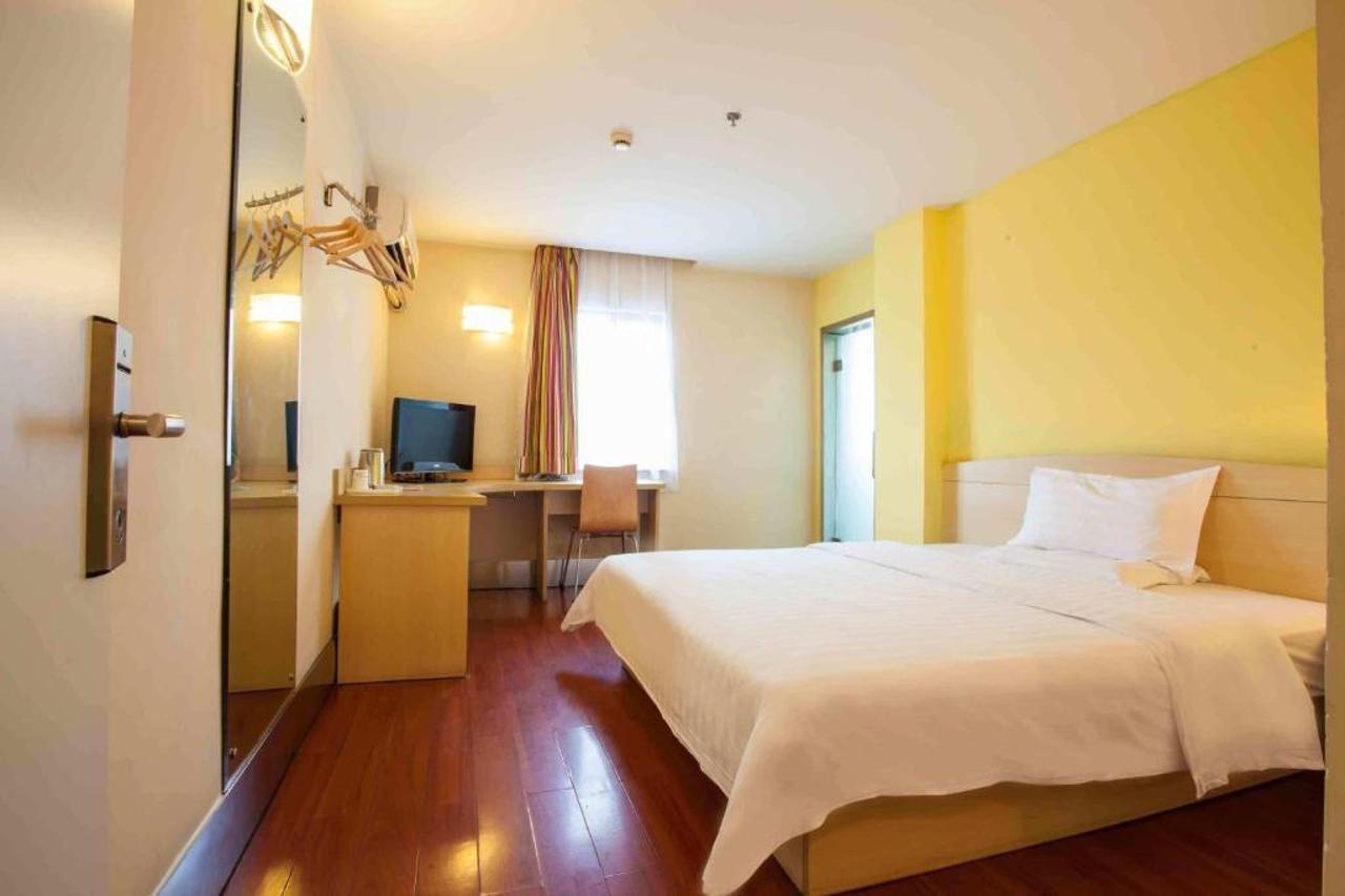 7Days Premium Harbin Central Avenue Bagian luar foto