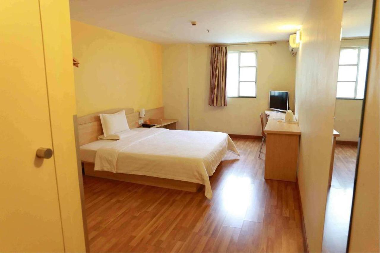 7Days Premium Harbin Central Avenue Bagian luar foto