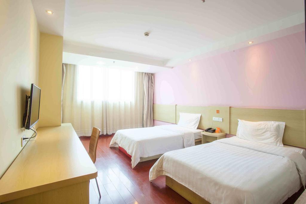 7Days Premium Harbin Central Avenue Bagian luar foto